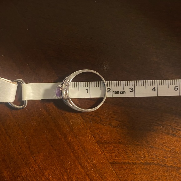 Amethyst silver ring - Picture 8 of 9